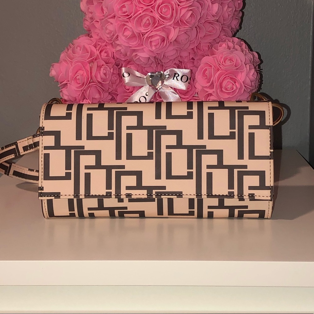 PrettyLittleThing PLT Over The Shoulder Bag